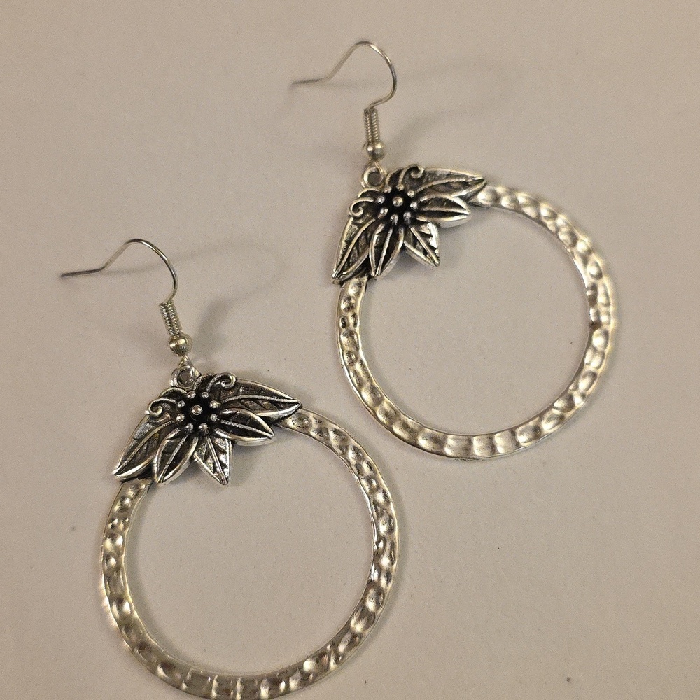 Boho Tribal  SILVER tone  EARRINGS